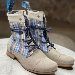 John Fluevog Plaid BBC Classic Lace-Up Boot Size 7